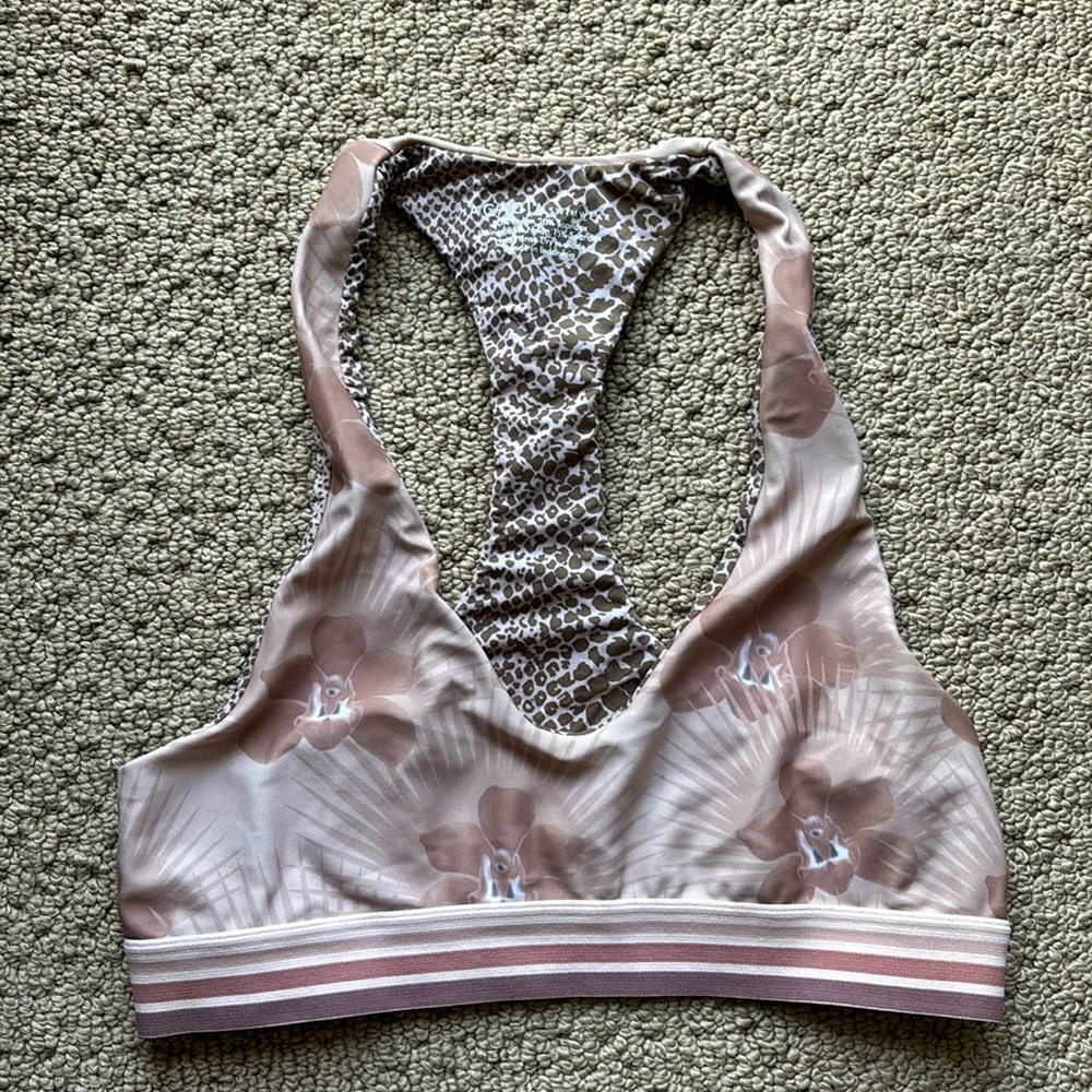 ACACIA // Top